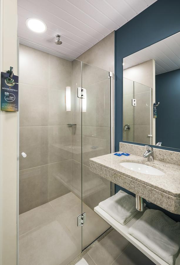 ibis budget Navegantes Itajaí Buitenkant foto